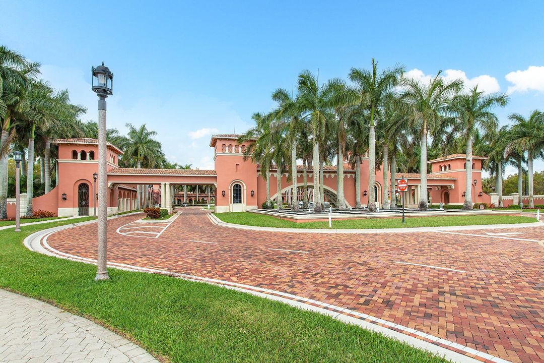 En Venta: $759,990 (3 camas, 2 baños, 2229 Pies cuadrados)