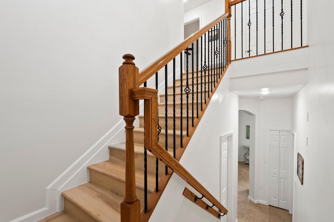 待售: $559,000 (3 贝兹, 2 浴室, 2360 平方英尺)