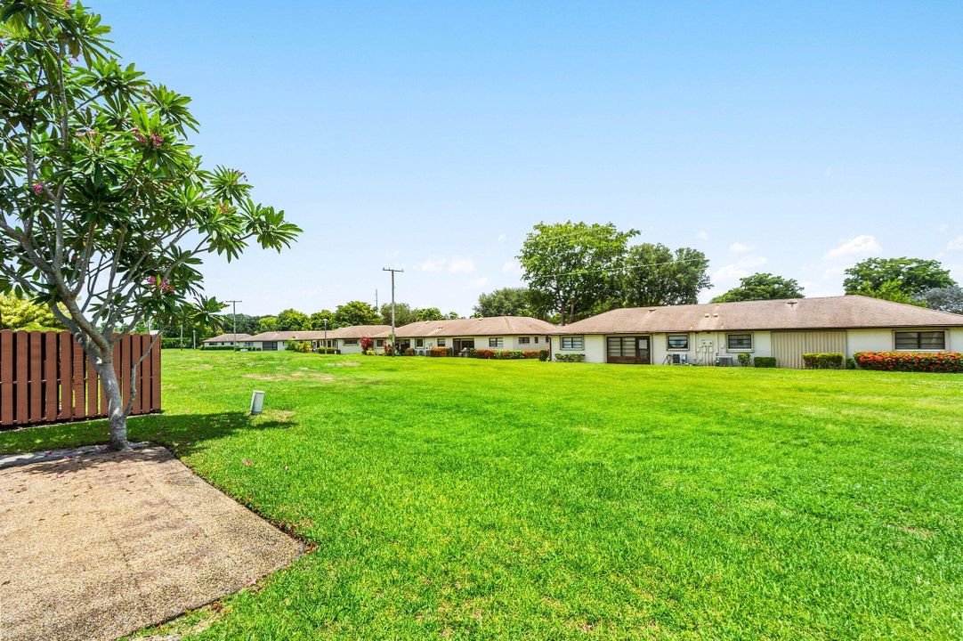 На продажу: $329,000 (3 спален, 2 ванн, 1731 Квадратных фут)