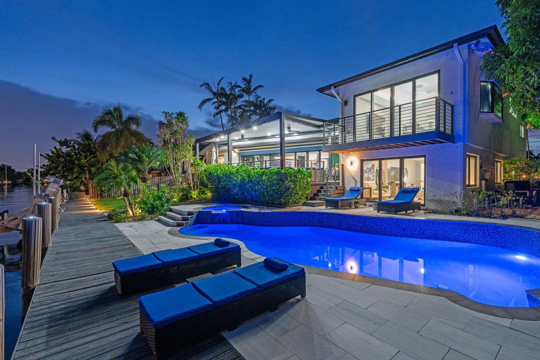 En Venta: $3,900,000 (5 camas, 4 baños, 3142 Pies cuadrados)