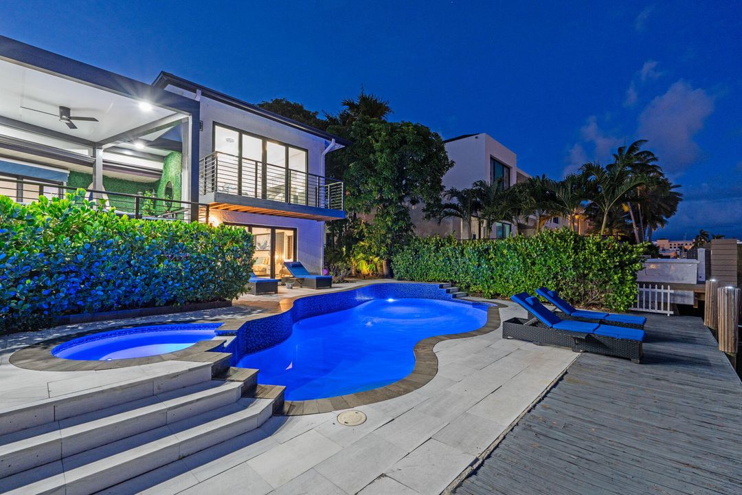 En Venta: $3,900,000 (5 camas, 4 baños, 3142 Pies cuadrados)