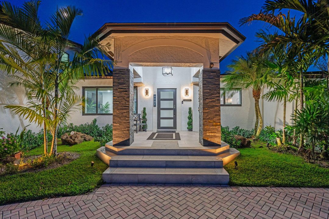 En Venta: $3,900,000 (5 camas, 4 baños, 3142 Pies cuadrados)