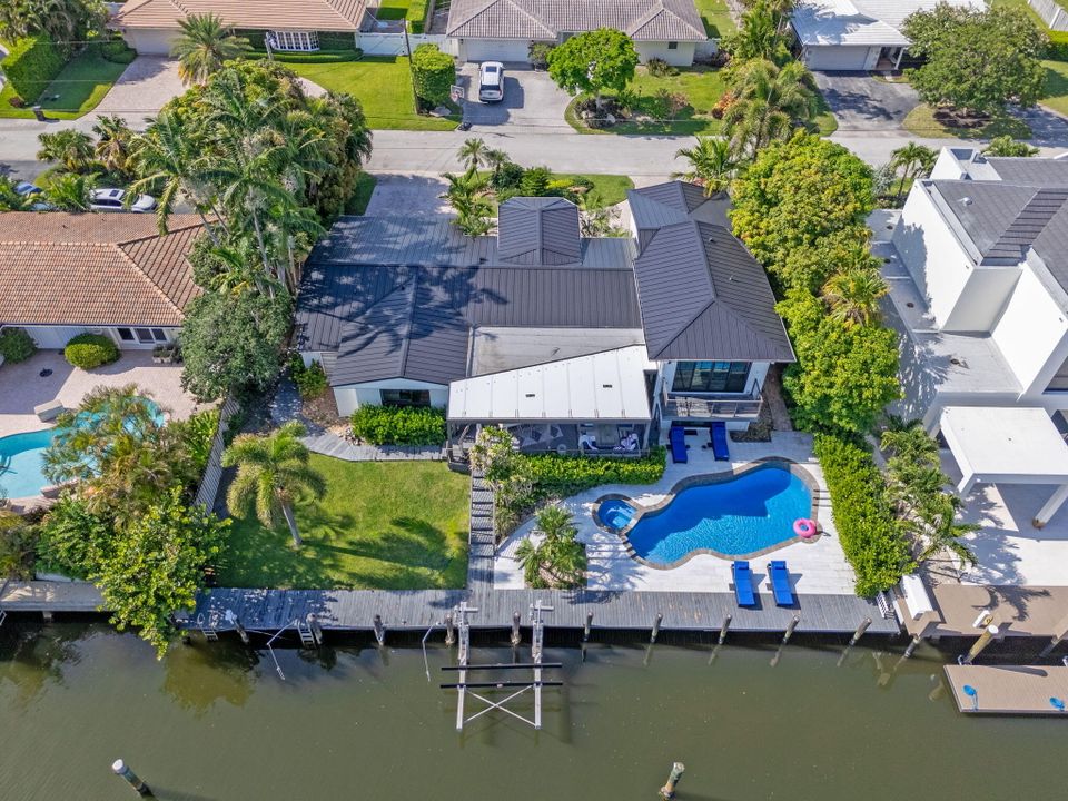 En Venta: $3,900,000 (5 camas, 4 baños, 3142 Pies cuadrados)