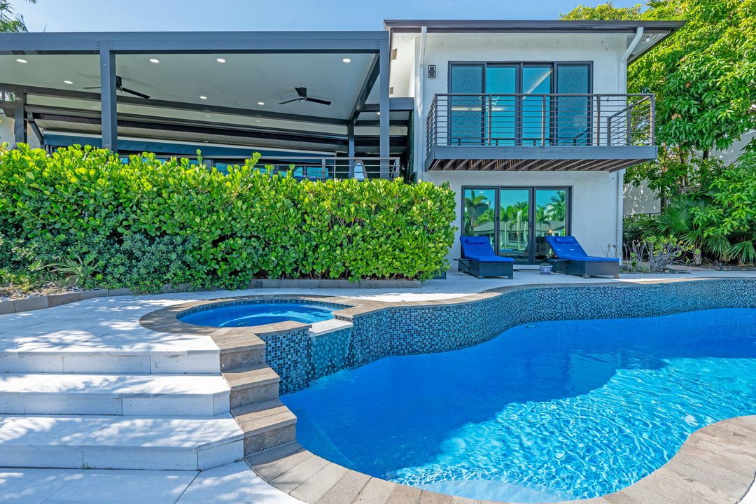 En Venta: $3,900,000 (5 camas, 4 baños, 3142 Pies cuadrados)