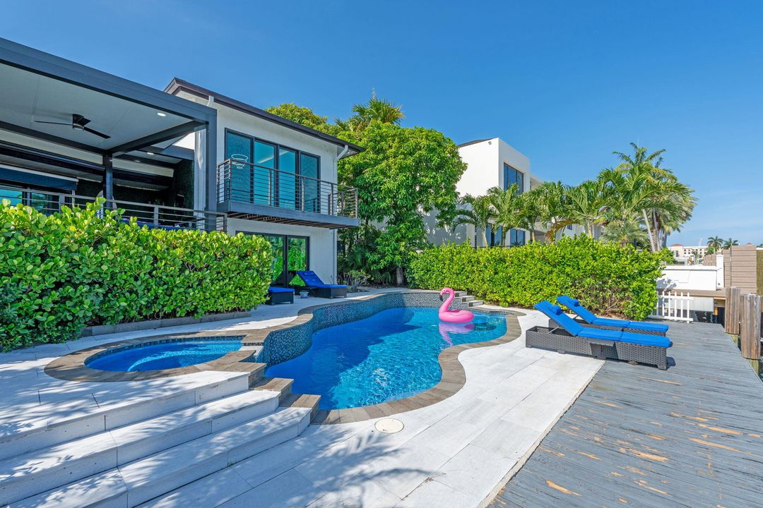 En Venta: $3,900,000 (5 camas, 4 baños, 3142 Pies cuadrados)