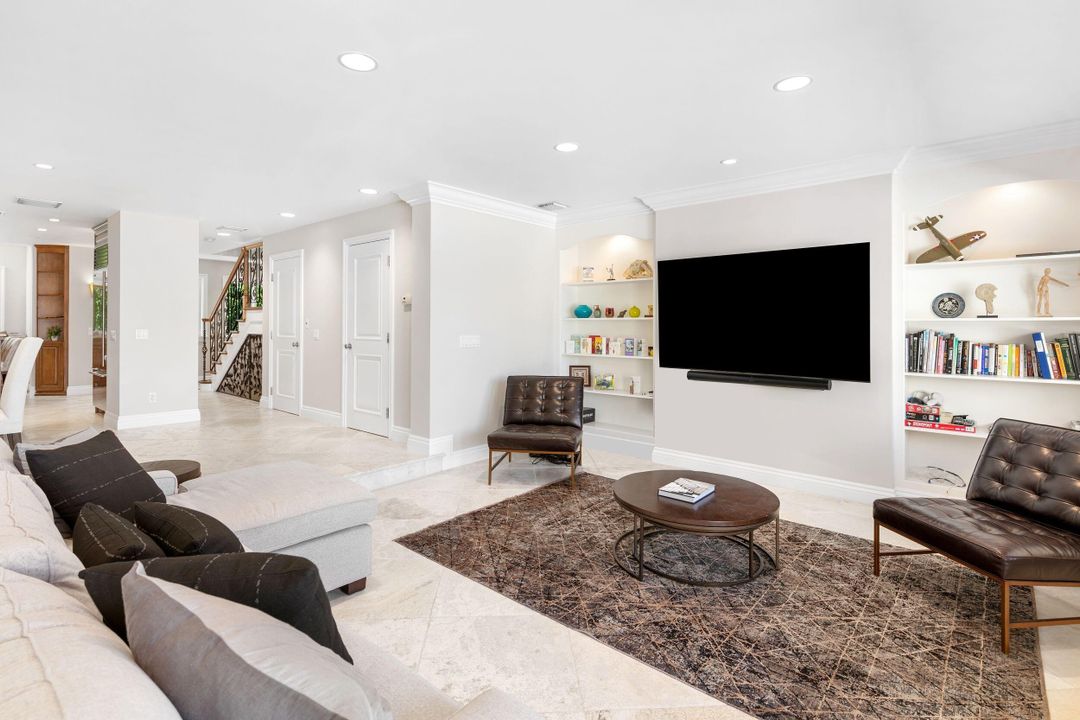 В аренду: $22,000 (3 спален, 3 ванн, 2814 Квадратных фут)