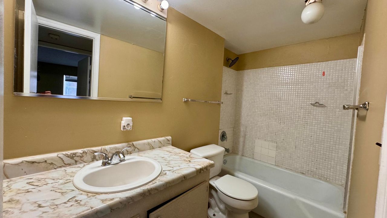 En Venta: $144,000 (1 camas, 1 baños, 625 Pies cuadrados)