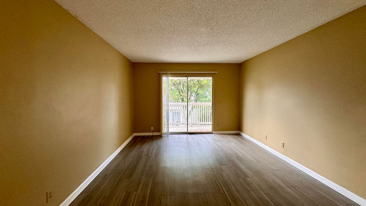 En Venta: $144,000 (1 camas, 1 baños, 625 Pies cuadrados)
