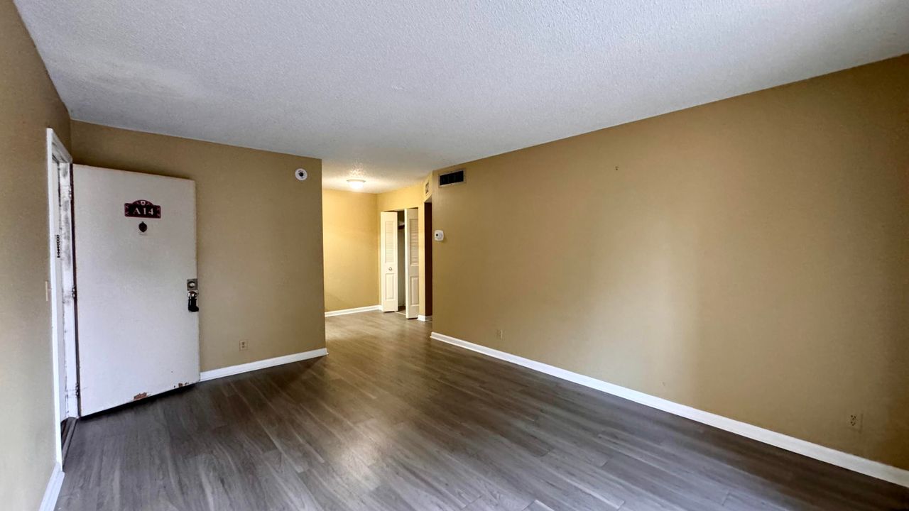 En Venta: $144,000 (1 camas, 1 baños, 625 Pies cuadrados)