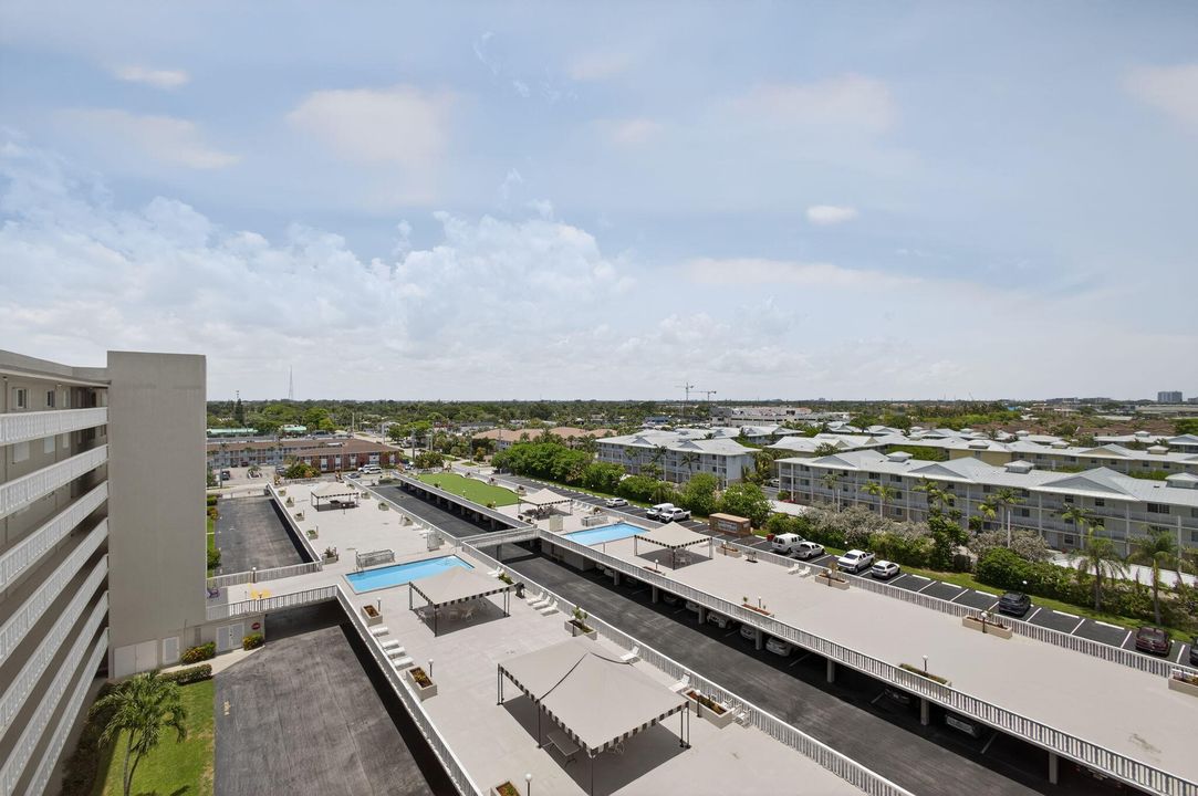 En Venta: $399,000 (2 camas, 2 baños, 1440 Pies cuadrados)