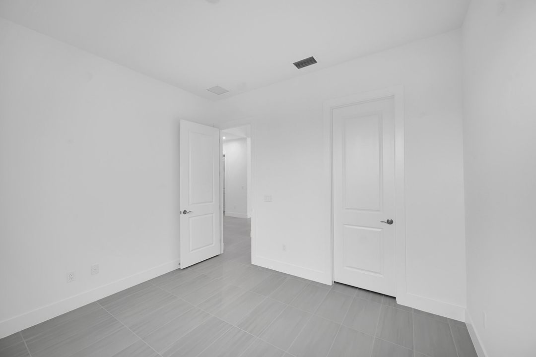 Active With Contract: $5,500 (4 beds, 4 baths, 2795 Square Feet)