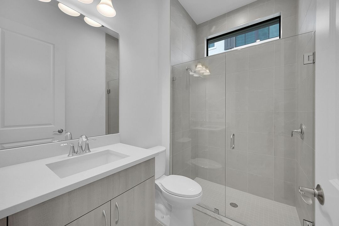 Active With Contract: $5,500 (4 beds, 4 baths, 2795 Square Feet)