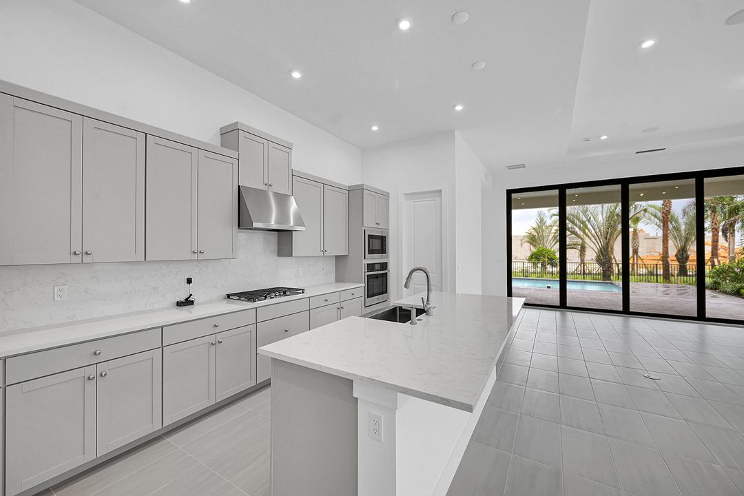 Active With Contract: $5,500 (4 beds, 4 baths, 2795 Square Feet)