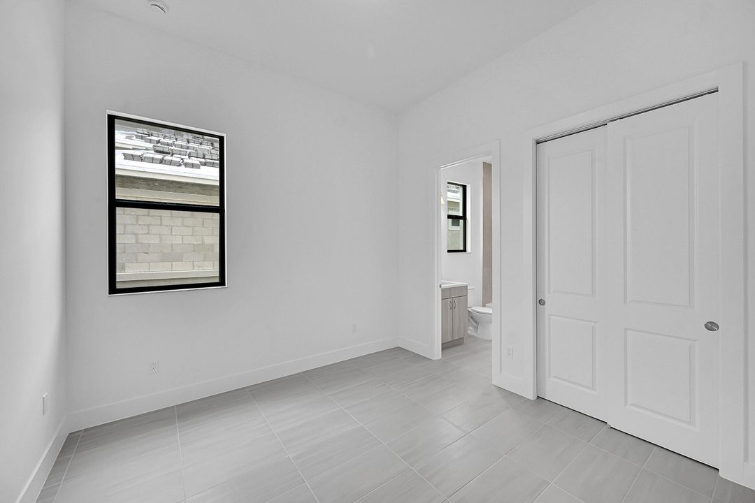 Active With Contract: $5,500 (4 beds, 4 baths, 2795 Square Feet)