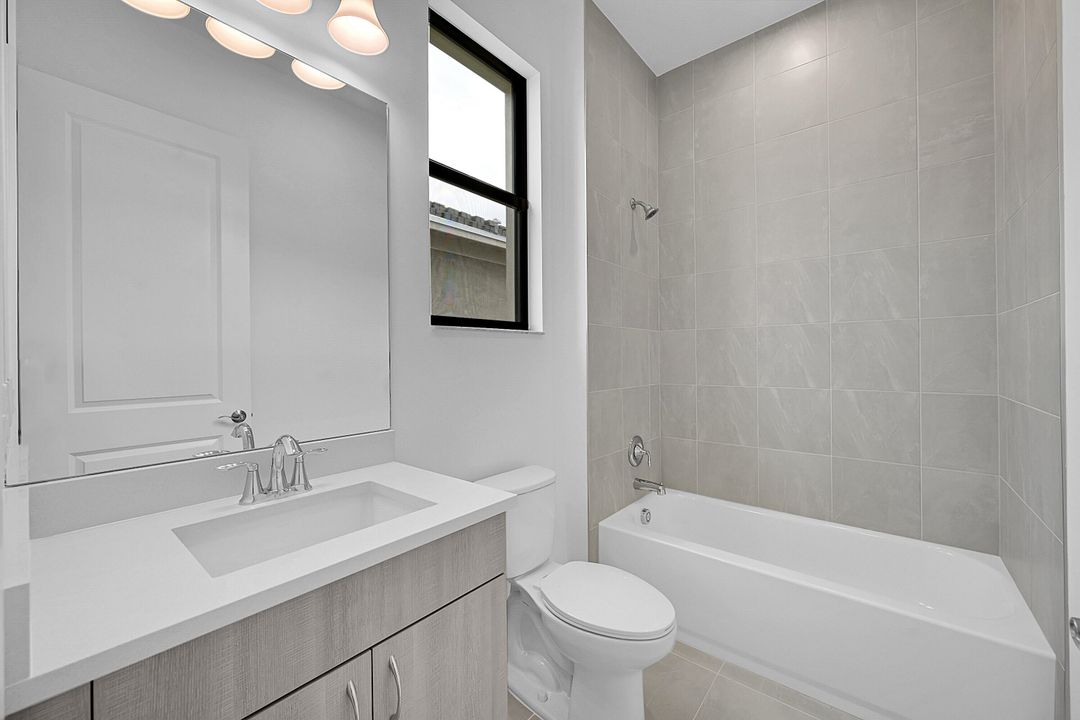 Active With Contract: $5,500 (4 beds, 4 baths, 2795 Square Feet)