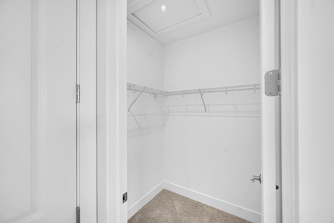 Active With Contract: $5,500 (4 beds, 4 baths, 2795 Square Feet)