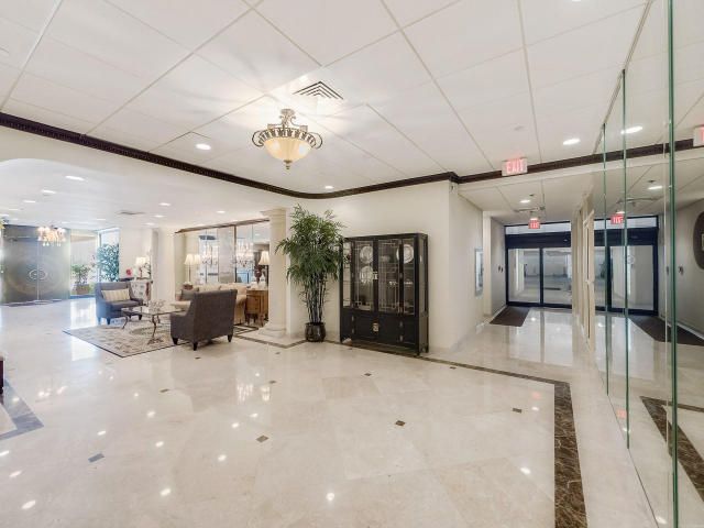 Под контрактом: $4,500 (2 спален, 2 ванн, 1586 Квадратных фут)