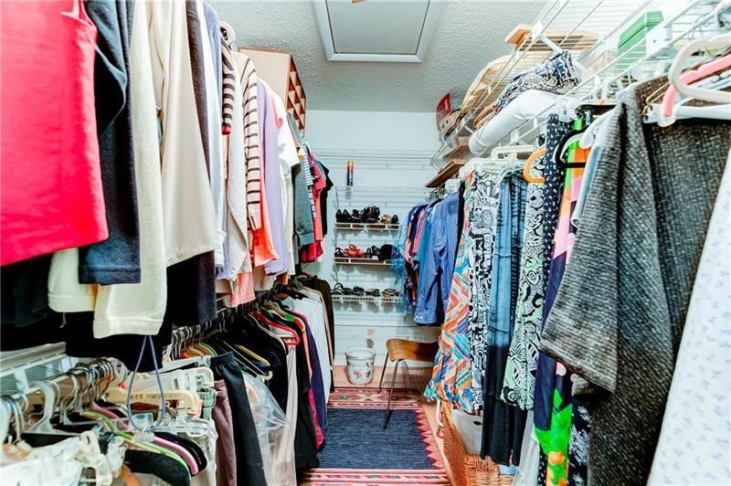 En Venta: $345,000 (2 camas, 2 baños, 1484 Pies cuadrados)