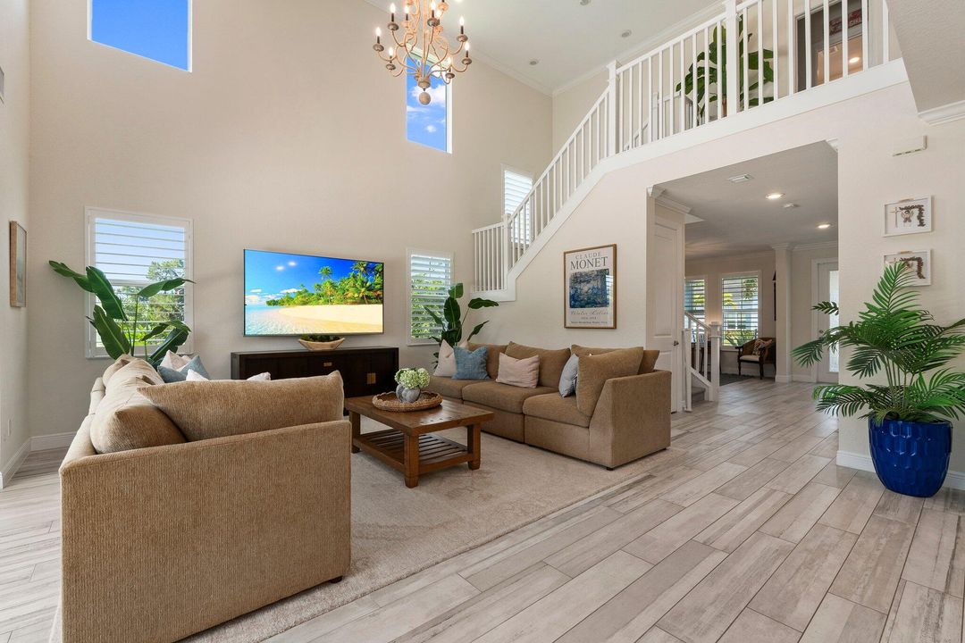 En Venta: $1,139,000 (4 camas, 3 baños, 3291 Pies cuadrados)