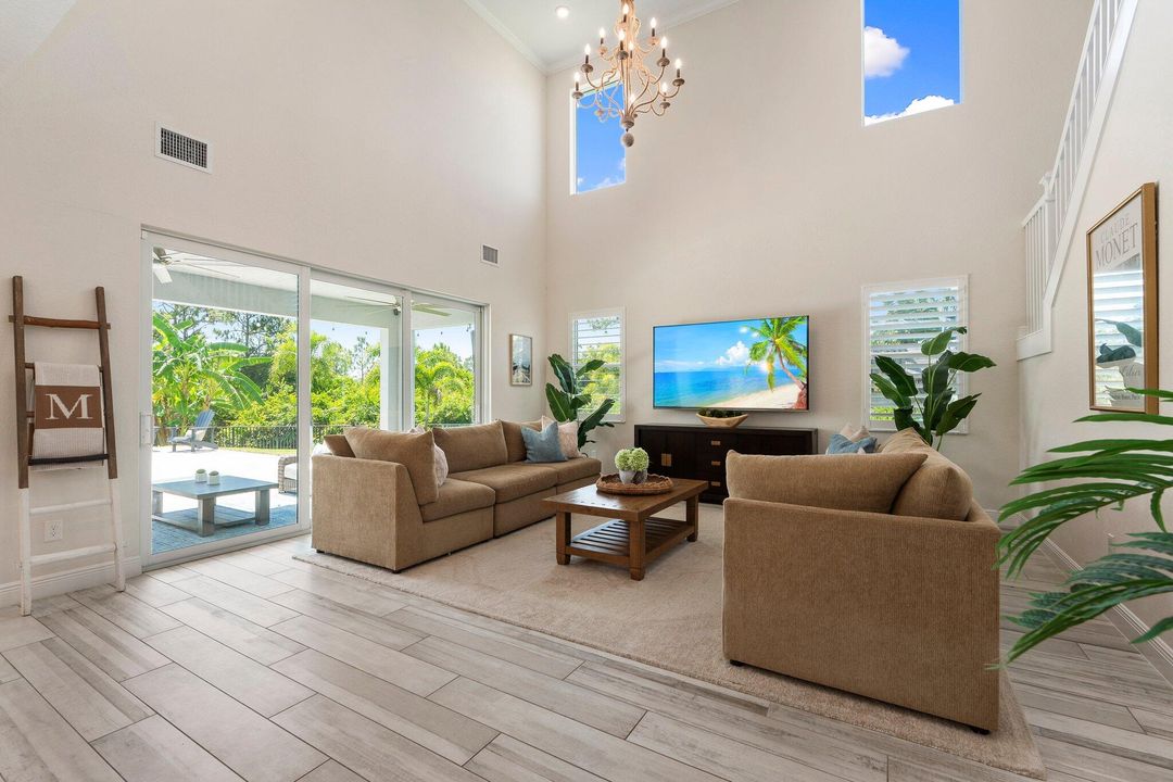 En Venta: $1,139,000 (4 camas, 3 baños, 3291 Pies cuadrados)