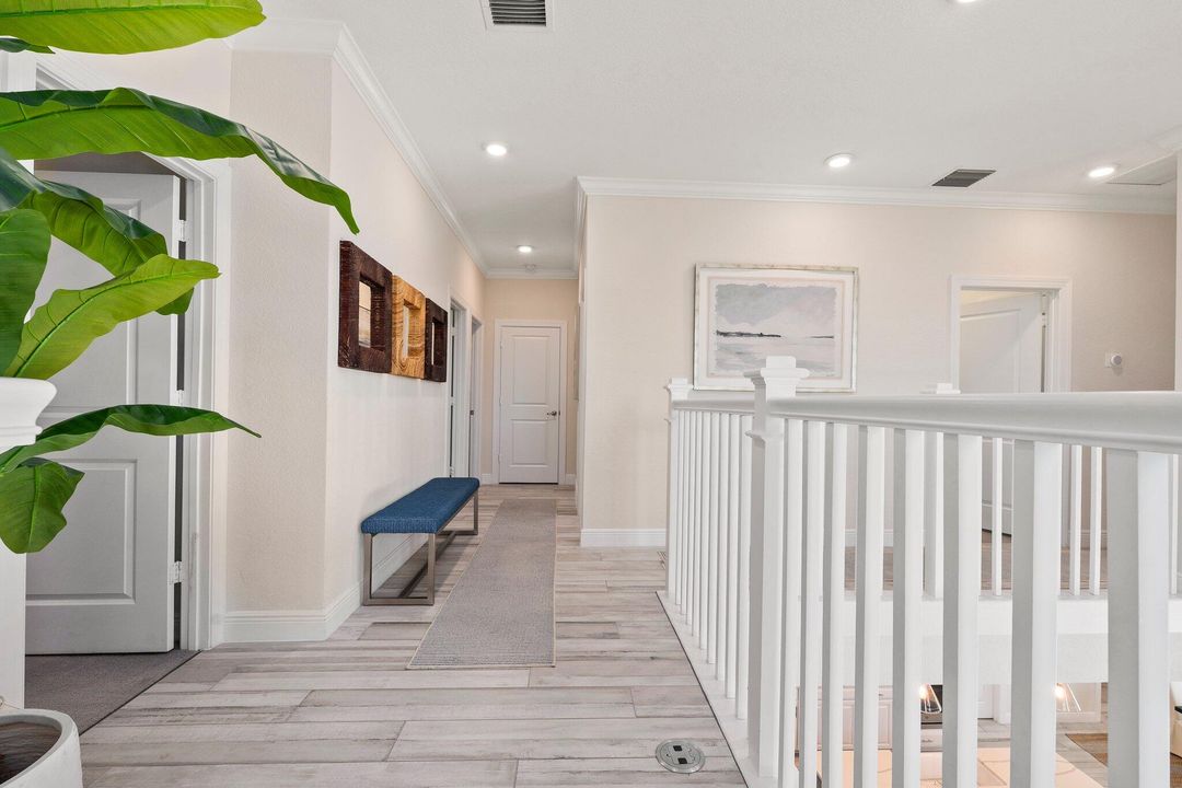 En Venta: $1,139,000 (4 camas, 3 baños, 3291 Pies cuadrados)