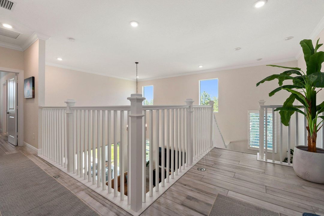 En Venta: $1,139,000 (4 camas, 3 baños, 3291 Pies cuadrados)