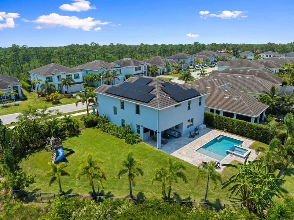 En Venta: $1,139,000 (4 camas, 3 baños, 3291 Pies cuadrados)