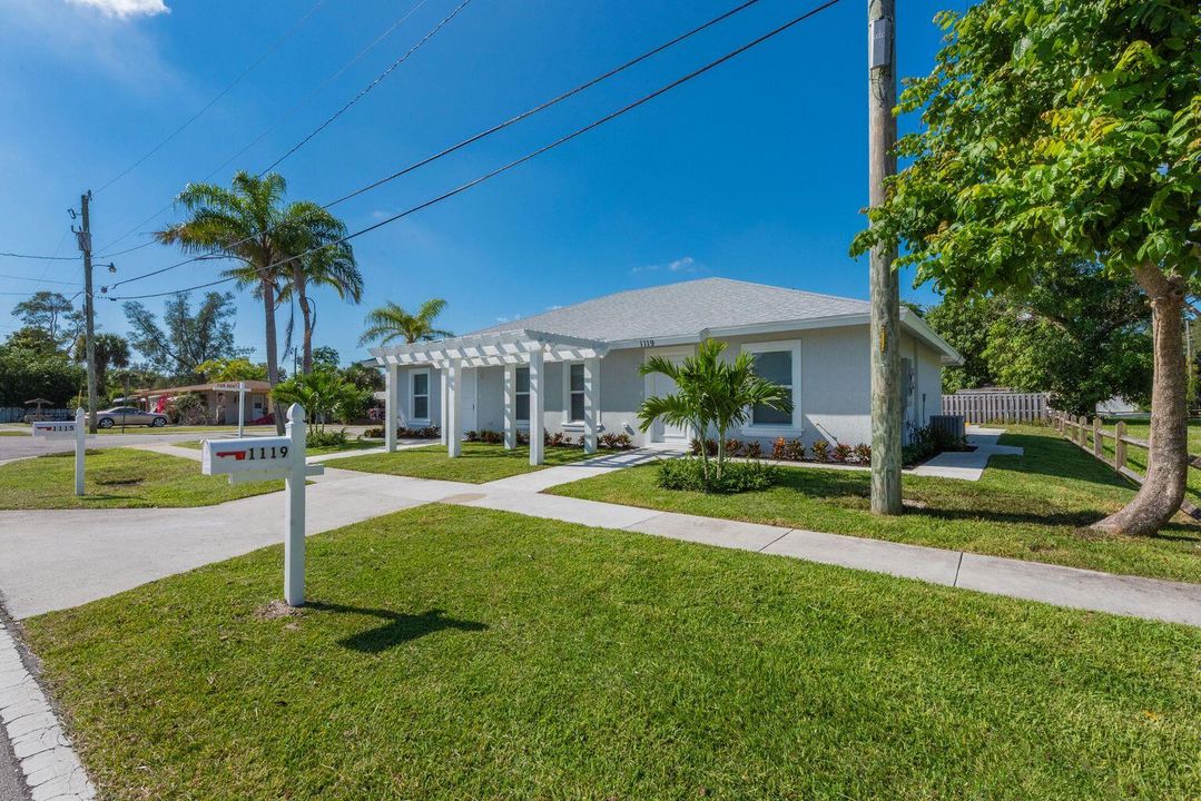 Recientemente alquilado: $2,850 (3 camas, 2 baños, 1014 Pies cuadrados)