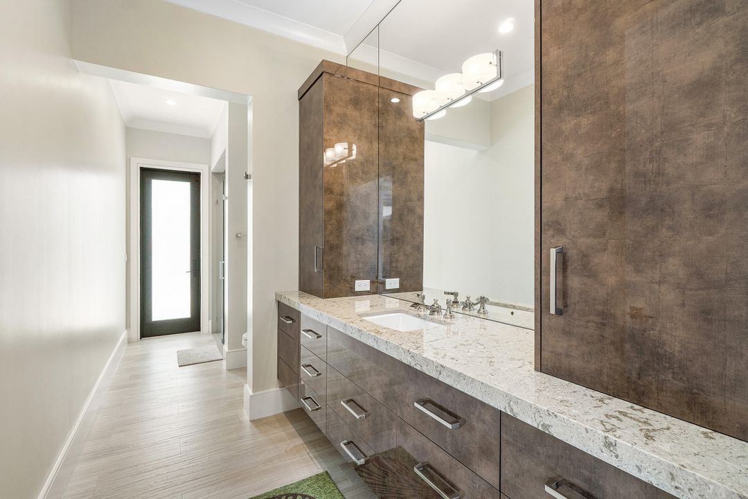 En Venta: $5,750,000 (4 camas, 4 baños, 3663 Pies cuadrados)