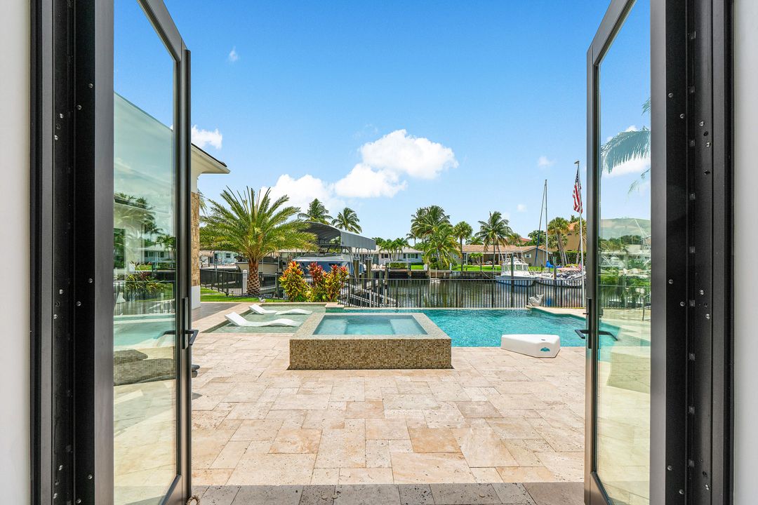 En Venta: $5,750,000 (4 camas, 4 baños, 3663 Pies cuadrados)