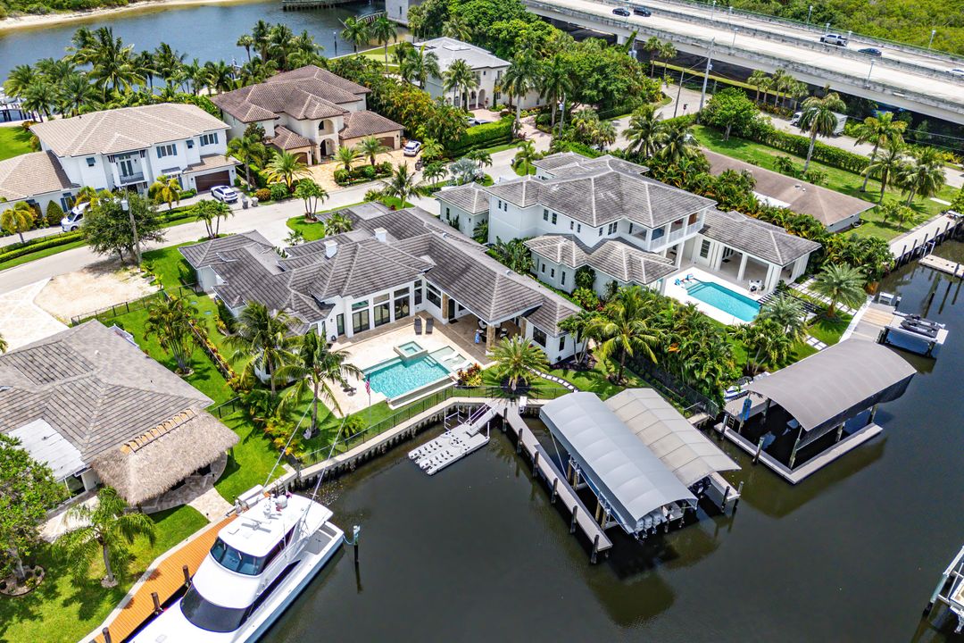 En Venta: $5,750,000 (4 camas, 4 baños, 3663 Pies cuadrados)