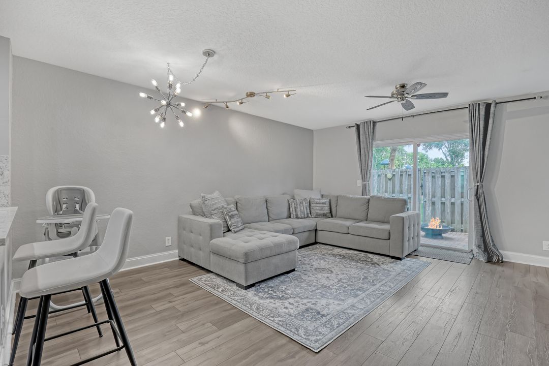 Activo con contrato: $315,000 (2 camas, 2 baños, 1206 Pies cuadrados)