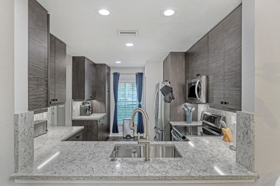 Activo con contrato: $315,000 (2 camas, 2 baños, 1206 Pies cuadrados)