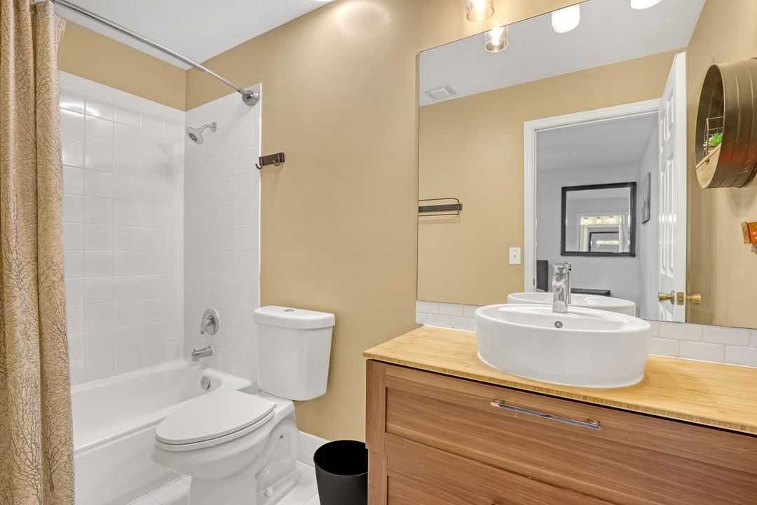 Activo con contrato: $315,000 (2 camas, 2 baños, 1206 Pies cuadrados)