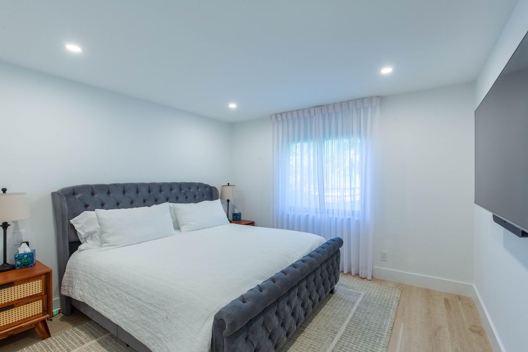 Activo con contrato: $12,500 (4 camas, 3 baños, 3254 Pies cuadrados)