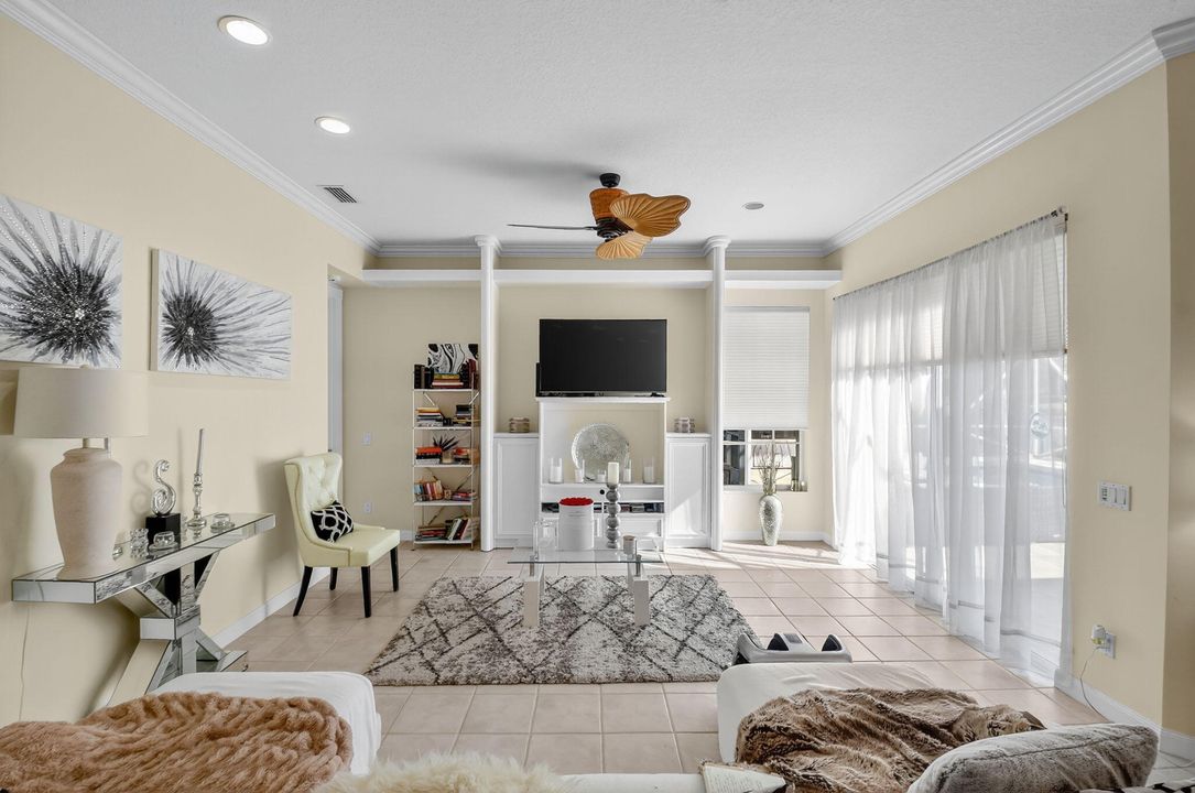 На продажу: $849,000 (4 спален, 3 ванн, 2552 Квадратных фут)