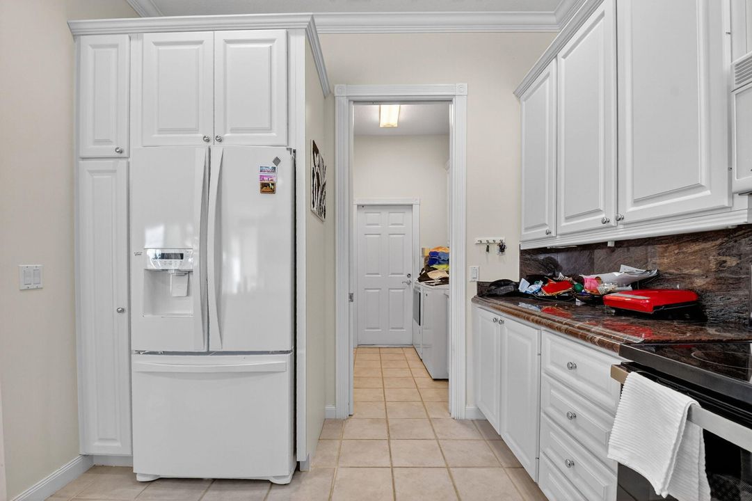 На продажу: $849,000 (4 спален, 3 ванн, 2552 Квадратных фут)