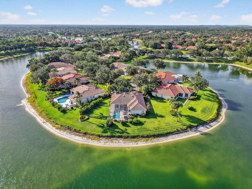 На продажу: $849,000 (4 спален, 3 ванн, 2552 Квадратных фут)