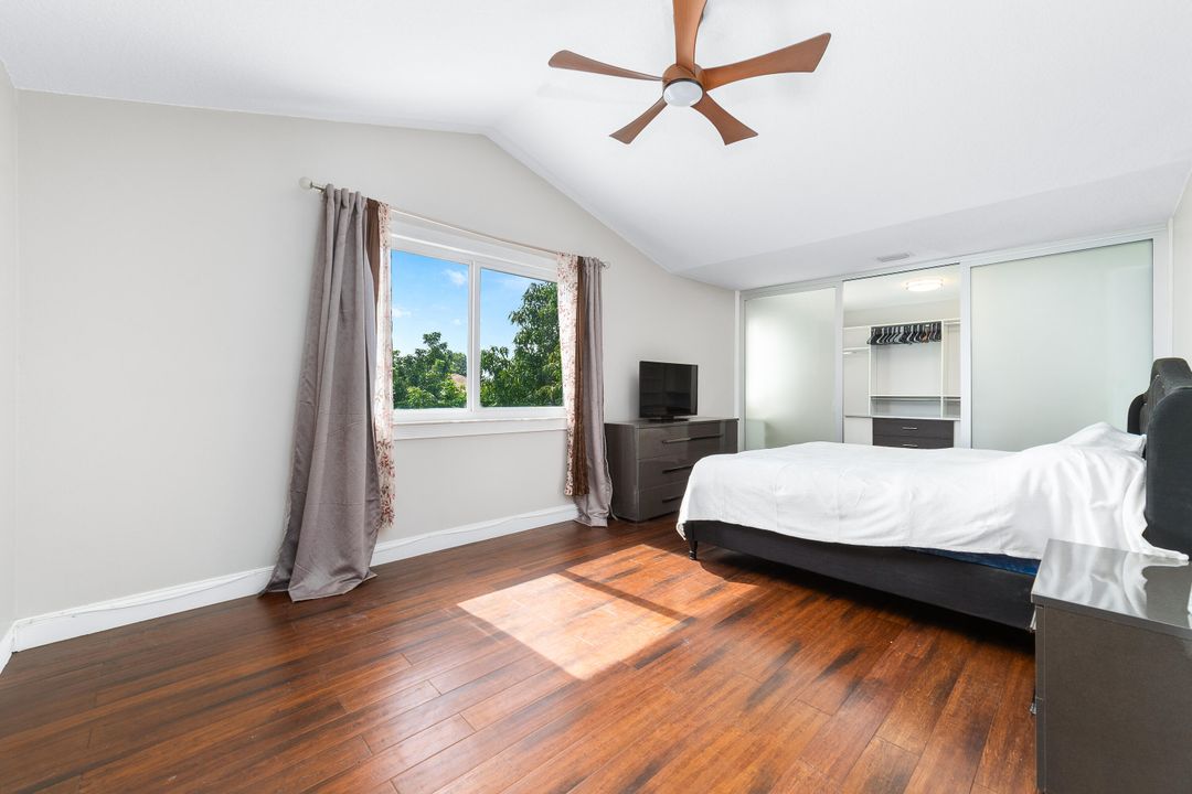 Activo con contrato: $624,900 (3 camas, 2 baños, 2036 Pies cuadrados)