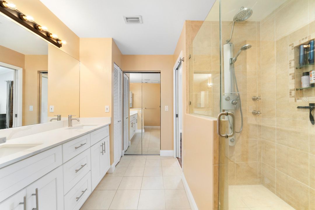 Activo con contrato: $624,900 (3 camas, 2 baños, 2036 Pies cuadrados)