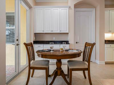 На продажу: $540,000 (3 спален, 3 ванн, 2560 Квадратных фут)