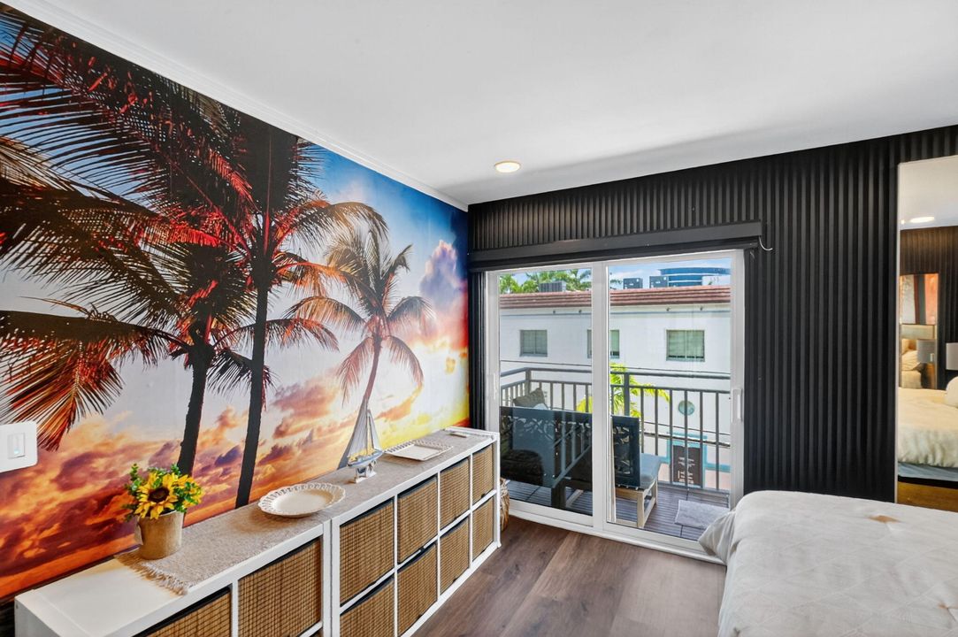 For Sale: $465,000 (1 beds, 1 baths, 590 Square Feet)