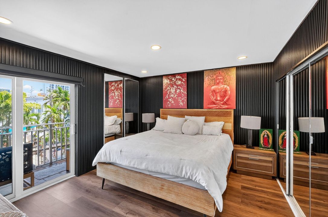 For Sale: $465,000 (1 beds, 1 baths, 590 Square Feet)