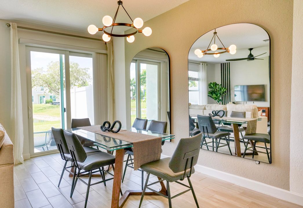 En Venta: $505,000 (4 camas, 2 baños, 1851 Pies cuadrados)