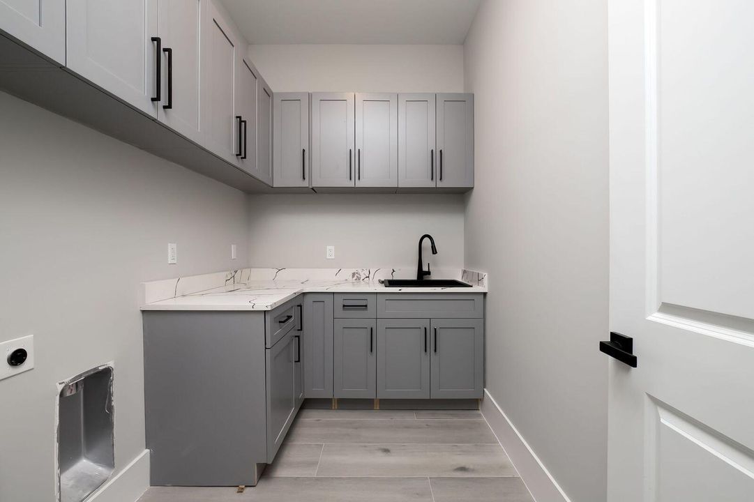 For Sale: $1,179,000 (5 beds, 3 baths, 3404 Square Feet)