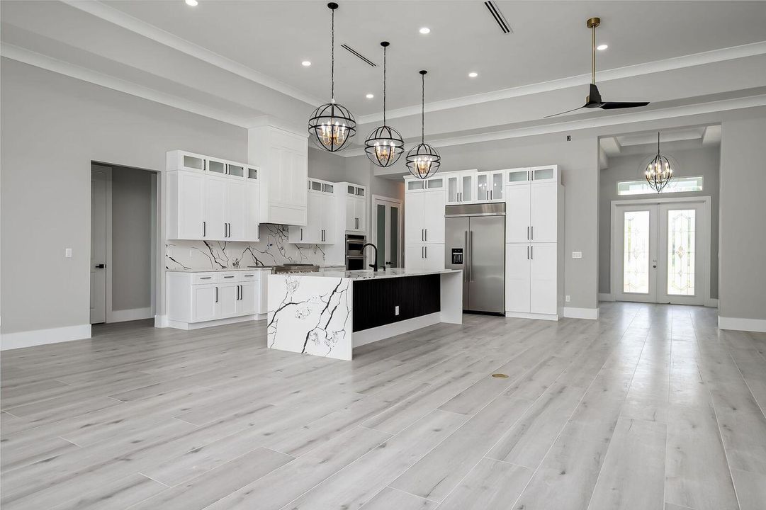 For Sale: $1,179,000 (5 beds, 3 baths, 3404 Square Feet)