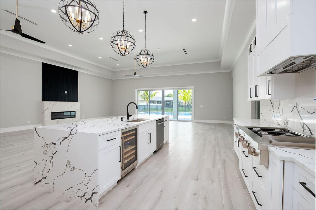 For Sale: $1,179,000 (5 beds, 3 baths, 3404 Square Feet)