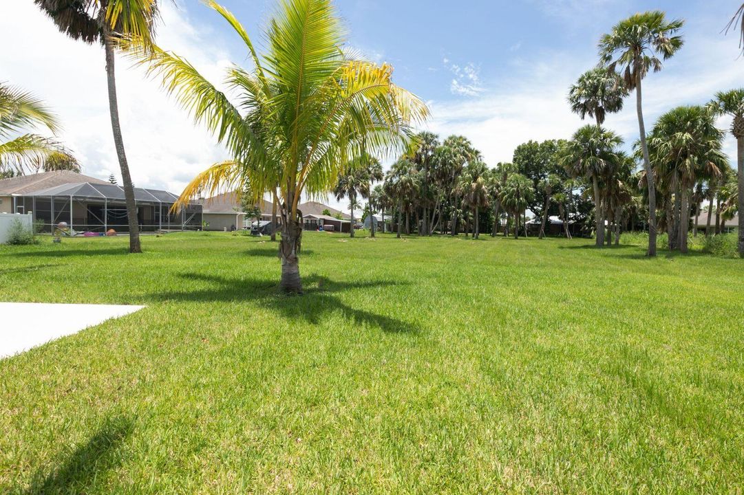 For Sale: $1,179,000 (5 beds, 3 baths, 3404 Square Feet)