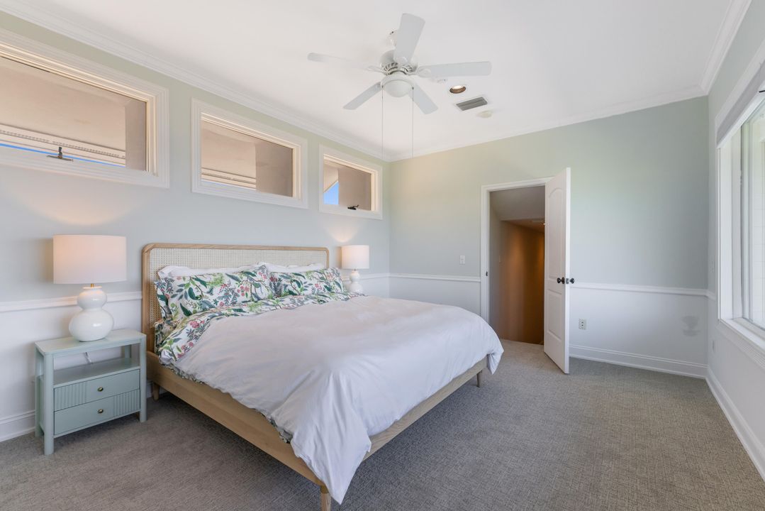 На продажу: $3,995,000 (4 спален, 4 ванн, 3715 Квадратных фут)