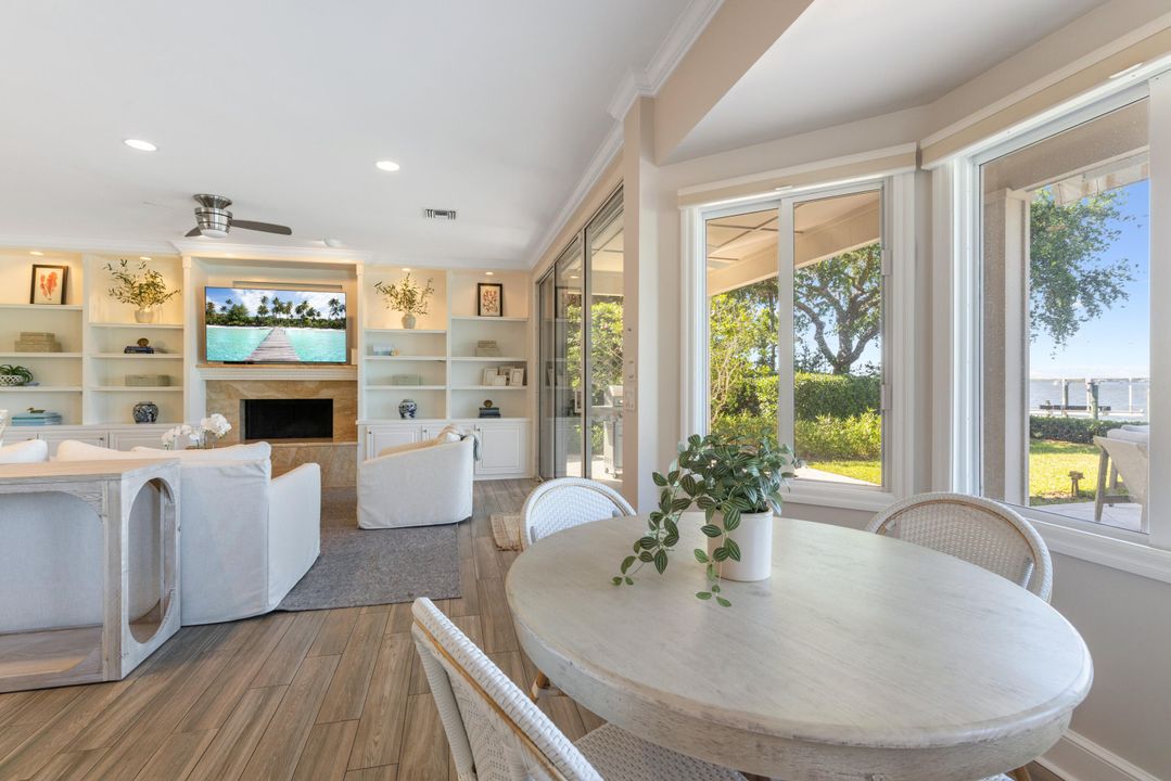 На продажу: $3,995,000 (4 спален, 4 ванн, 3715 Квадратных фут)